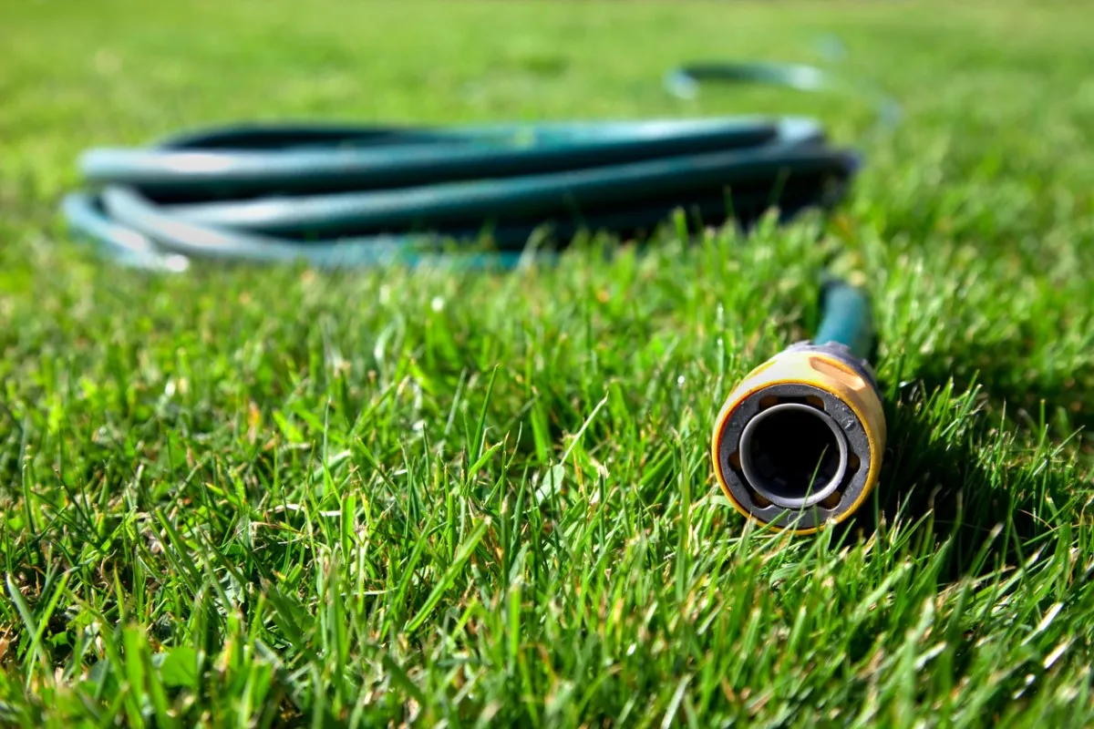 Quick DIY Fixes for a Leaky Garden Pipe